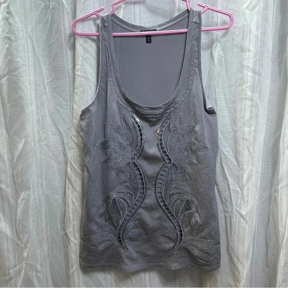 Express grey muscle shirt, lace sequence design - Picture 1 of 10